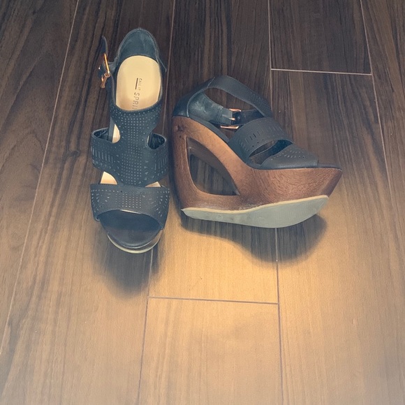 Wedge Sandel - Picture 2 of 4